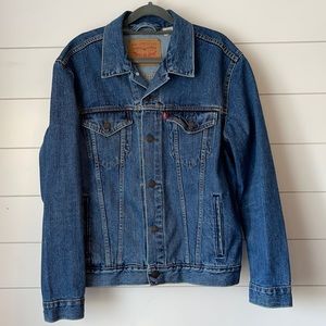 Levi’s Trucker Jacket - Medium